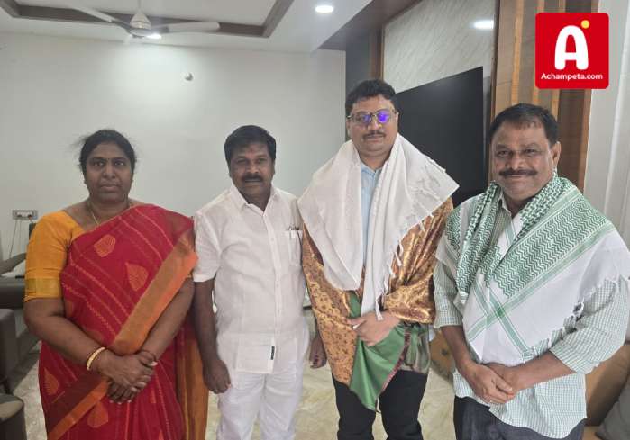 ఎమ్మెల్యే వంశీకృష్ణను కలిసిన ఐఏఎస్ అధికారి అబ్దుల్ షాహిద్...