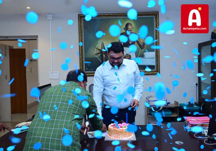 జిల్లా కలెక్టర్ బాదావత్ సంతోష్ గారికి హృదయపూర్వక జన్మదిన శుభాకాంక్షలు...