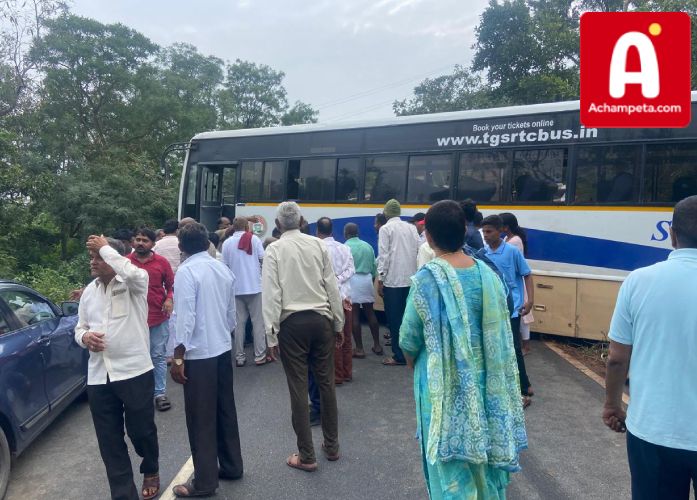 అదుపు తప్పిన ఆర్టీసీ బస్సు: వటవర్లపల్లి వద్ద పెను ప్రమాదం తప్పింది...
