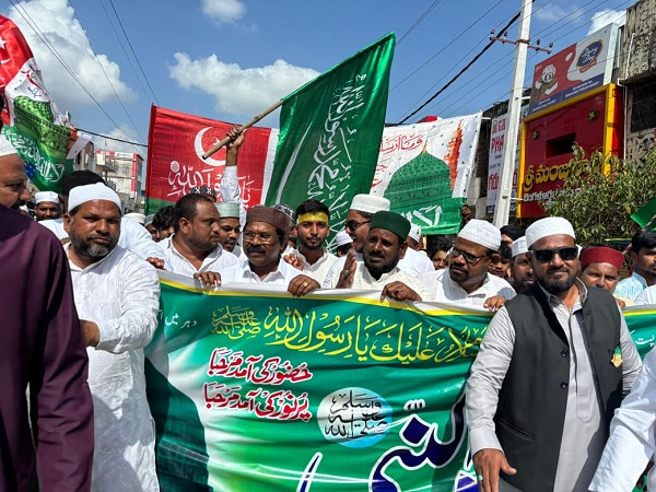 మిలాద్-ఉన్-నబీ ర్యాలీలో పాల్గొన్న అచ్చంపేట MLA డాక్టర్ వంశీకృష్ణ