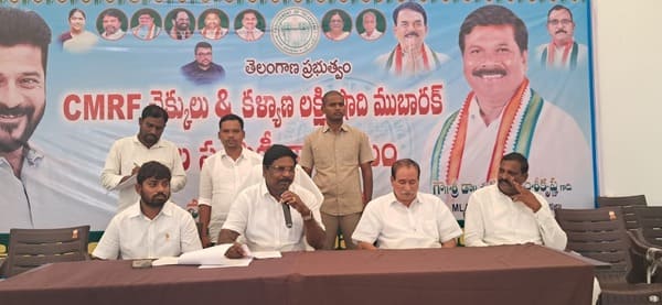 సంక్షేమ పథకాలను, అభివృద్ధి కార్యక్రమాలను ప్రజల్లోకి విస్తృతంగా తీసుకెళ్లండి...